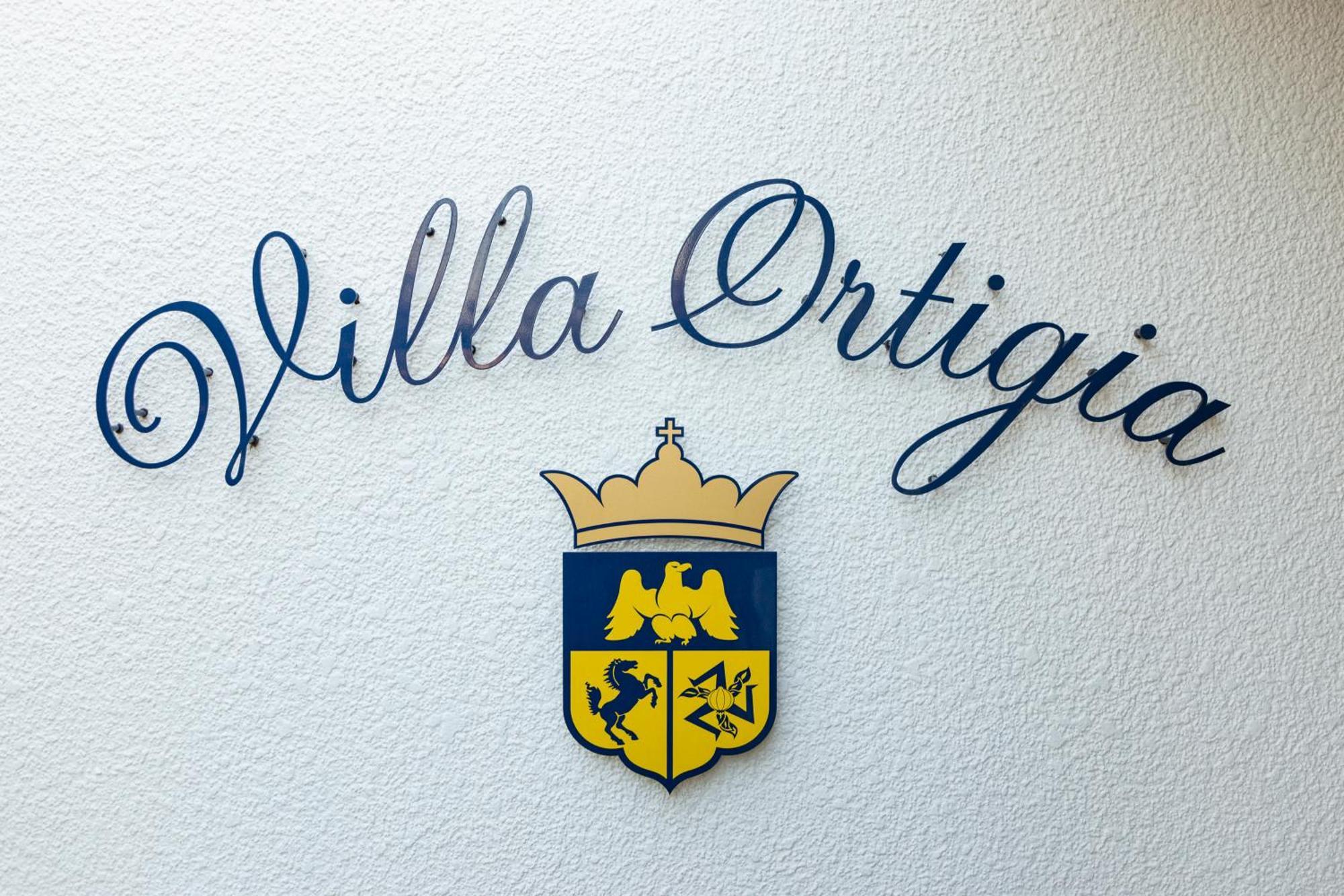Villa Ortigia Minamiawaji Bagian luar foto